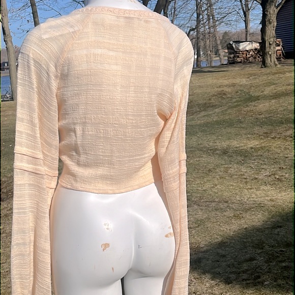 NWT Chelsea & Violet Boho cropped lace up top M-L - Picture 6 of 12